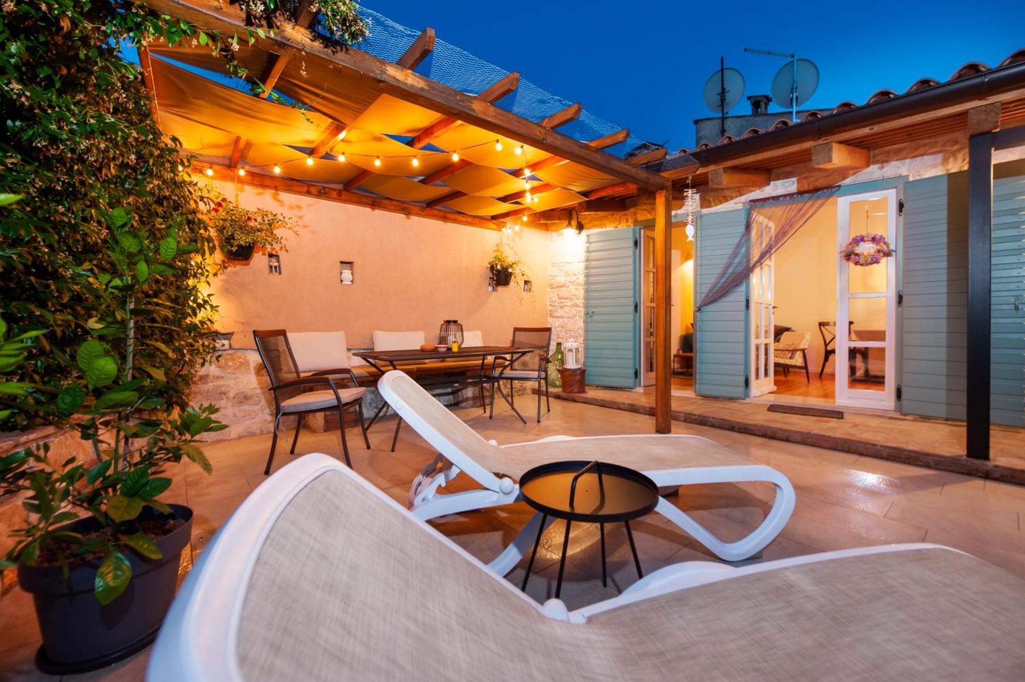 Apartment Delight City Rovinj Bagian luar foto